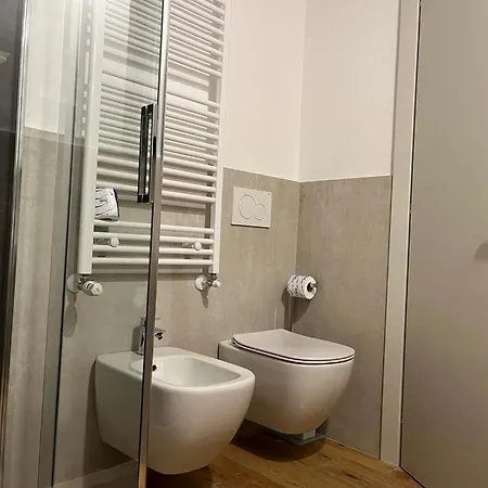 Oda ve Kahvaltı Gatto Bianco *